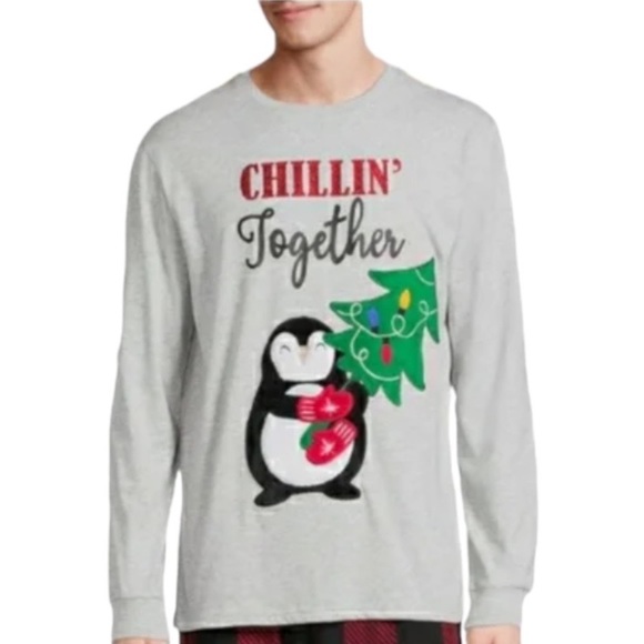 Holiday Time Size M Gray Long Sleeve Tee with Appliqué Penguin & Tree - Picture 3 of 4